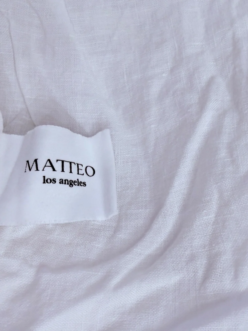 MATTEO Los Angeles Pair of Linen Euro Shams Vintage Wash/White EUC Ret $295 ea
